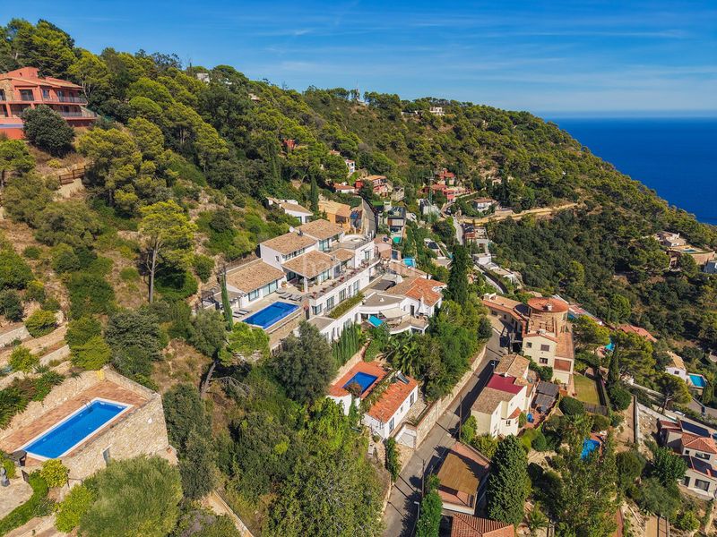 Foto 71e3dfec-ff28-42ee-9887-0b47e9f475a4. Haus mit heizung parking pool in Fornells-Aiguablava Begur