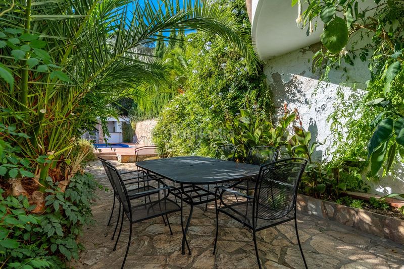 Foto b6a2cbd8-0db5-431b-b353-b5376b7107e1. Haus mit heizung parking pool in Fornells-Aiguablava Begur