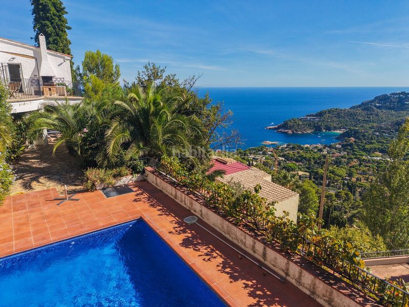 Foto b9e82d1e-b20a-45d7-8109-1b663b320440. Haus mit heizung parking pool in Fornells-Aiguablava Begur