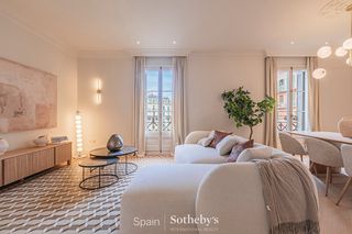 Apartamento en Gran Via de les Corts Catalanes