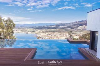 Casa a Puig Rom-Canyelles-Almadrava