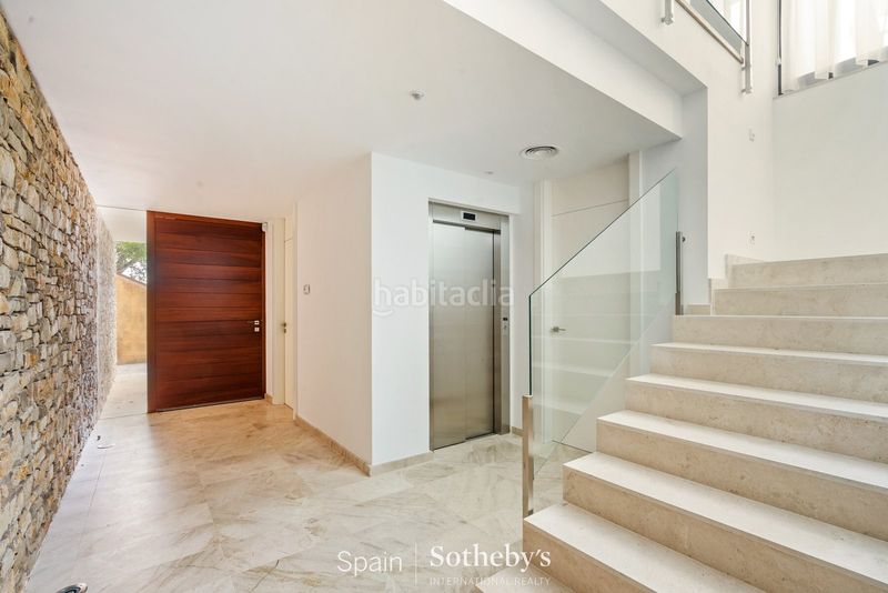 Foto 1b1a5d15-8f5e-4a17-bf8e-94a190b8340f. Casa amb aparcament piscina a Urbanitzacions Platja d´Aro