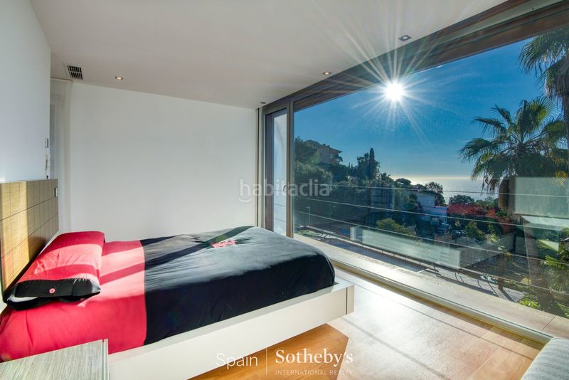 Foto 8a56c905-f5ad-4ea4-a022-e90d0c068751. Casa amb calefacció aparcament piscina a Roca Grossa Lloret de Mar