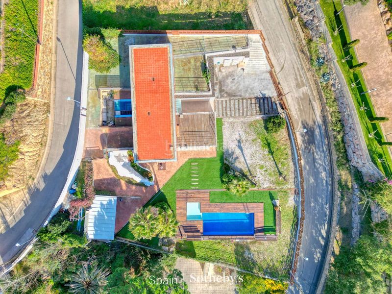 Foto aa8bb763-06c3-4a52-a73b-795c4ae58589. Casa amb calefacció aparcament piscina a Roca Grossa Lloret de Mar