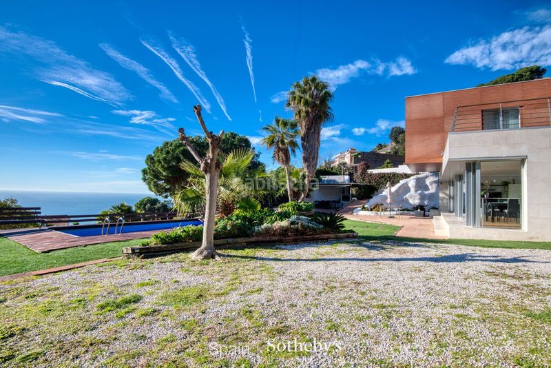 Foto d0c748e2-5349-42fb-9494-794f1321ca56. Casa amb calefacció aparcament piscina a Roca Grossa Lloret de Mar