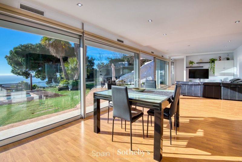 Foto dcd4c616-b096-4e16-876a-34fca8ca82ce. Casa amb calefacció aparcament piscina a Roca Grossa Lloret de Mar