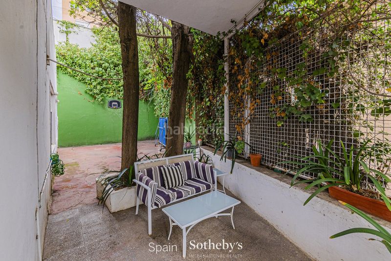 Foto d679b65c-0405-4caa-a687-554aac1289f2. Casa amb calefacció aparcament piscina a La Salut Barcelona