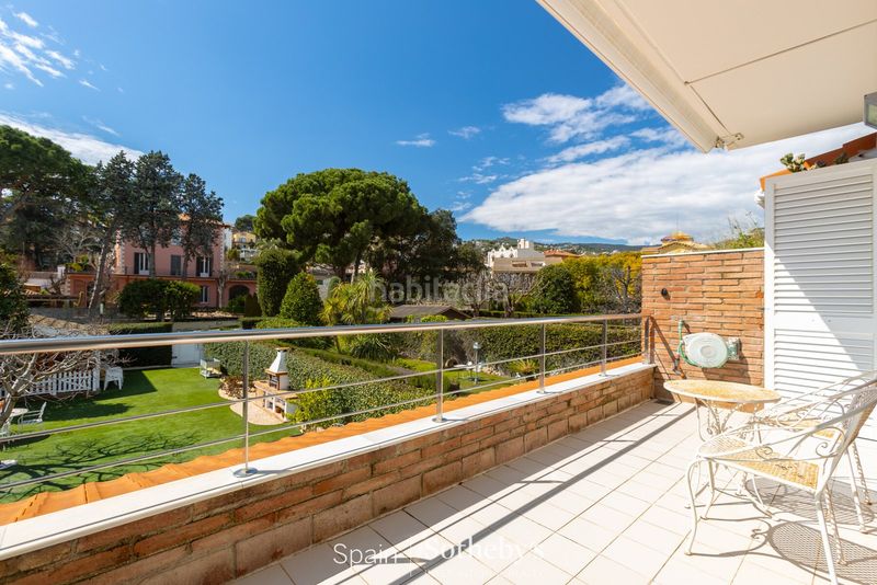 Foto d5efcb12-6a72-4571-a054-93b5f94ad919. Casa amb calefacció aparcament piscina a Alella