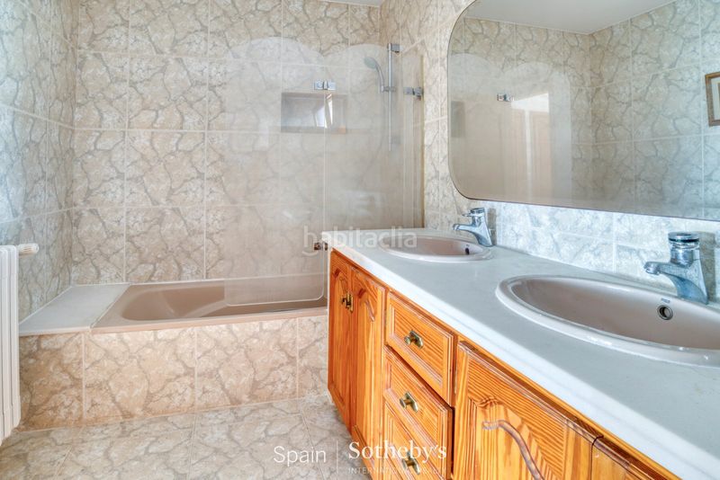 Foto 961b8335-7276-4812-8c3c-3a62a6f9a71f. Casa amb calefacció aparcament piscina a Fornells-Aiguablava Begur
