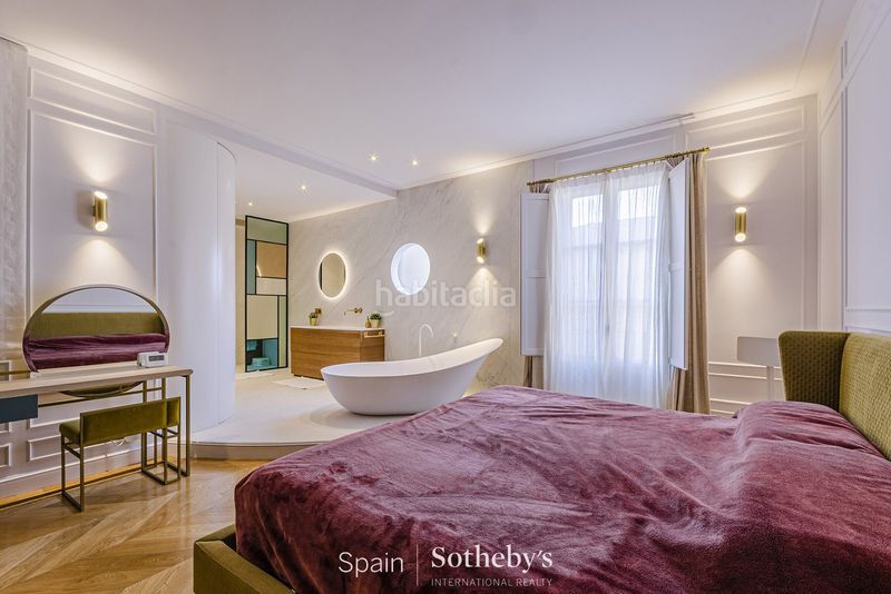 Foto db5d82ba-3015-490d-865a-d791feabb1c1. Àtic amb calefacció piscina a Dreta de l´Eixample Barcelona