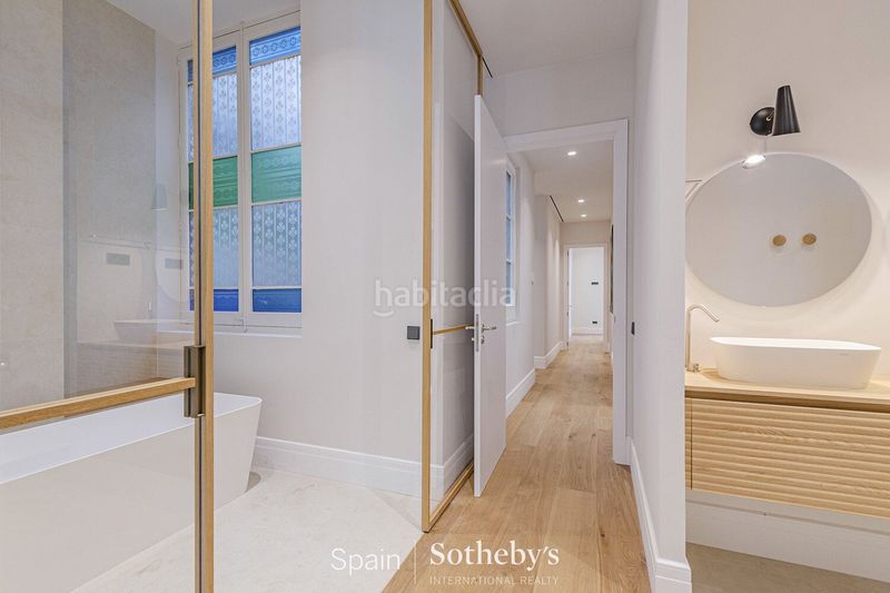 Foto 40b5e12a-591e-42d6-bc45-fbd0ee9d5541. Apartament amb calefacció a Dreta de l´Eixample Barcelona