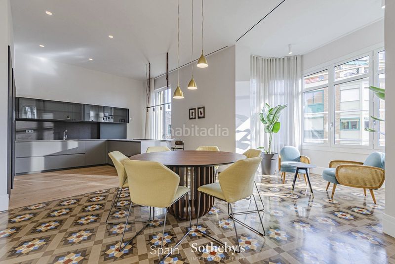 Foto 934d72f4-6b7e-41d3-8ad1-7212e1e32ace. Apartament amb calefacció a Dreta de l´Eixample Barcelona