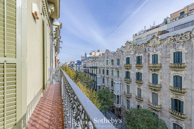 Foto a980261a-9eac-4e9c-828a-5416965c2806. Apartament amb calefacció a Dreta de l´Eixample Barcelona
