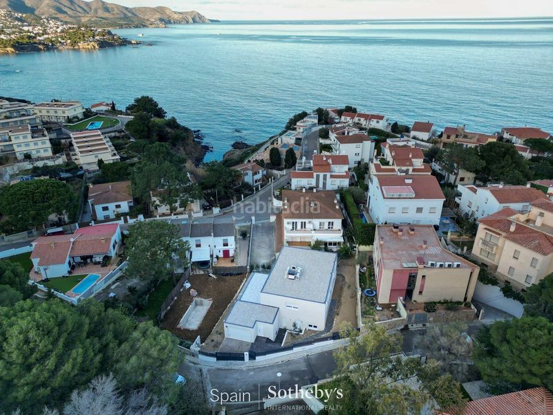 Foto ad792537-8fee-409b-862f-f21cc47e2eaa. Casa amb aparcament piscina a Cau del Llop - Super Fener - Fener Llançà