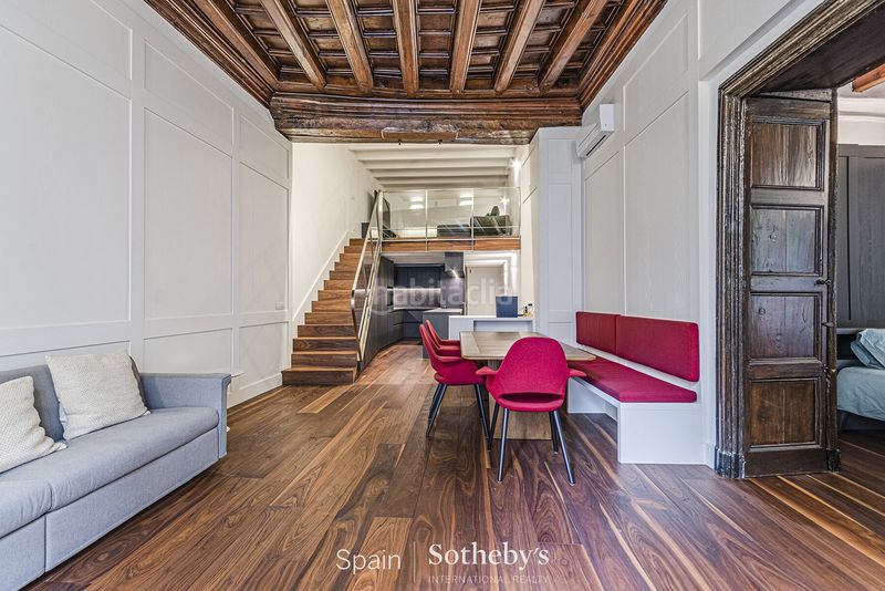 Foto 1d75f193-0b13-486e-ab85-c826b5c3d8fd. Apartament amb calefacció a St. Pere - Sta. Caterina - El Born Barcelona
