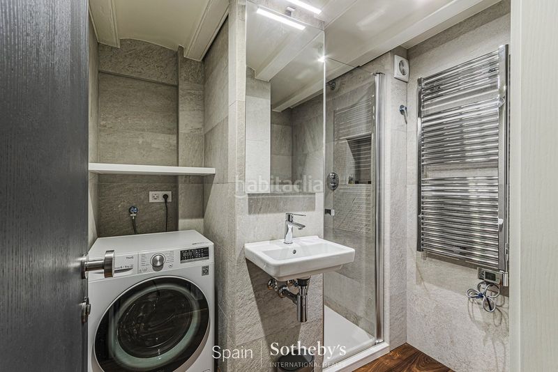 Foto 23ec59b0-85df-452f-9501-790e8af9e997. Apartament amb calefacció a St. Pere - Sta. Caterina - El Born Barcelona