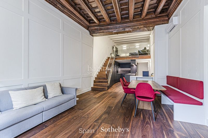 Foto e6278960-3db4-4039-8eb2-4246a751b6a1. Apartament amb calefacció a St. Pere - Sta. Caterina - El Born Barcelona