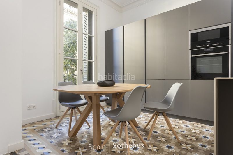 Foto 2a999540-1be9-4dcd-9274-74e57ebbd6c7. Apartament amb calefacció a Dreta de l´Eixample Barcelona
