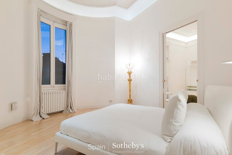 Foto 24d02a42-c514-49e2-9510-3098e0ea57ba. Apartament amb calefacció a Dreta de l´Eixample Barcelona