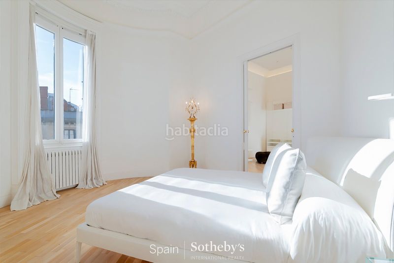 Foto 9b6fde4b-64e3-4d7a-bdaf-2996ea8aeae1. Apartament amb calefacció a Dreta de l´Eixample Barcelona