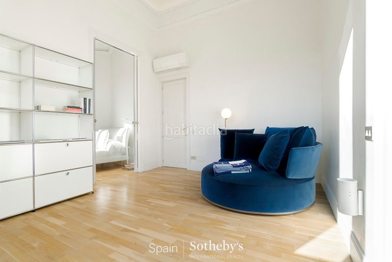 Foto f488b4a4-670a-46bd-8721-2ea5c687cad5. Apartament amb calefacció a Dreta de l´Eixample Barcelona