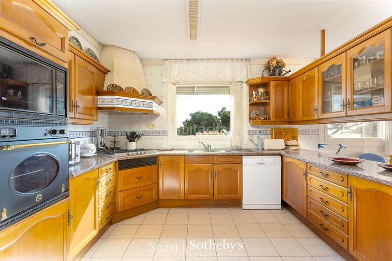 Foto 40406763-8c95-49ff-804d-d7726cb9402e. Casa amb calefacció aparcament a Urbanitzacions Mataró