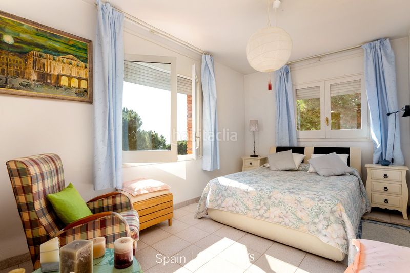 Foto 5a6b9bc8-6464-4600-83d6-d8d22a29241a. Casa amb calefacció aparcament a Urbanitzacions Mataró