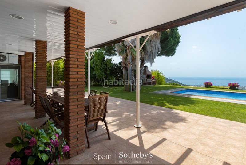 Foto dddbf33d-2bf1-4879-9c84-459c132640f0. Casa amb calefacció aparcament piscina a Cabrils