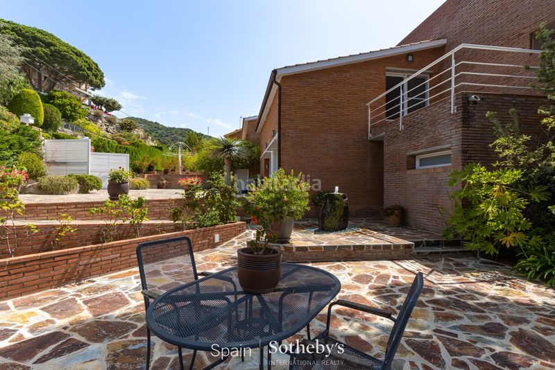Foto fd27a7c2-216f-49da-bf8e-9c544afba1cb. Casa amb calefacció aparcament piscina a Cabrils