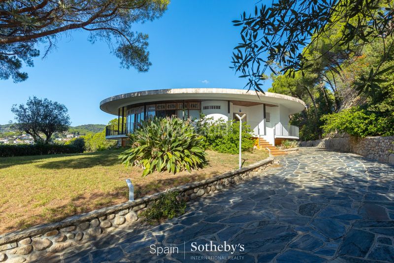 Foto 027b8de4-297f-497a-a800-ce30bb8b305e. Casa amb calefacció aparcament piscina a Urbanitzacions Sant Pol de Mar