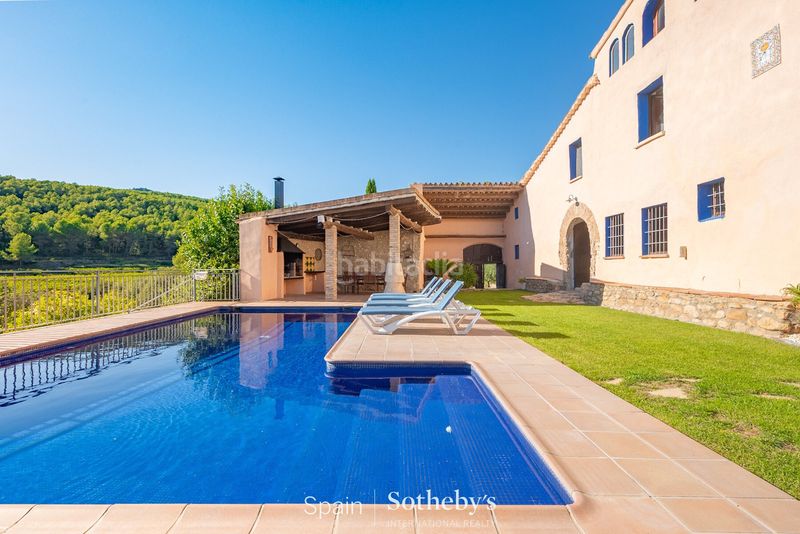 Foto 78399ed4-a142-4814-bfe2-9e1a1ba9a1f9. Casa amb calefacció aparcament piscina a Torrelles de Foix