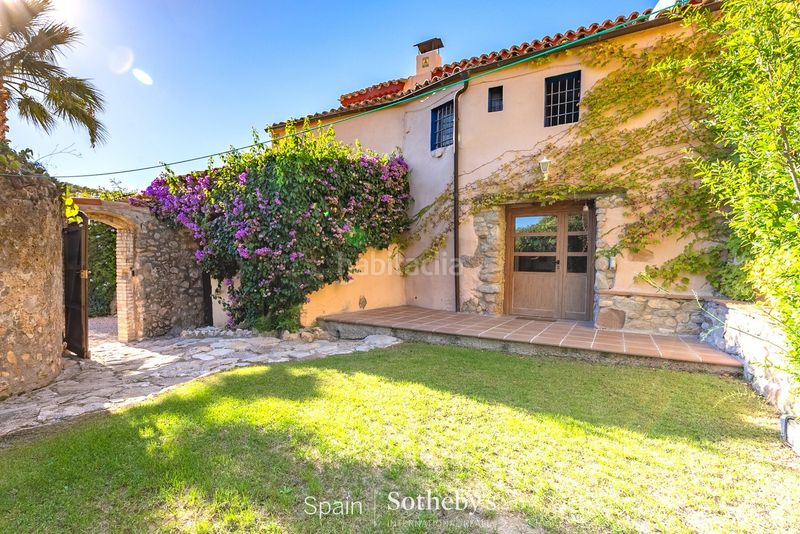 Foto a452c075-20a4-43d4-9e88-f3a92cf4d339. Casa amb calefacció aparcament piscina a Torrelles de Foix