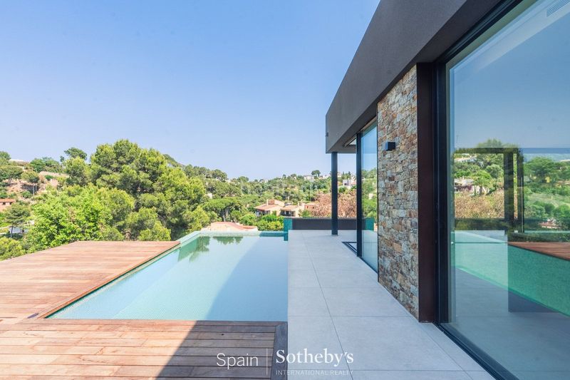 Foto 17749fbe-40e5-4aeb-846d-03aeec18802d. Casa amb calefacció aparcament piscina a Sa Riera-Sa Fontansa Begur