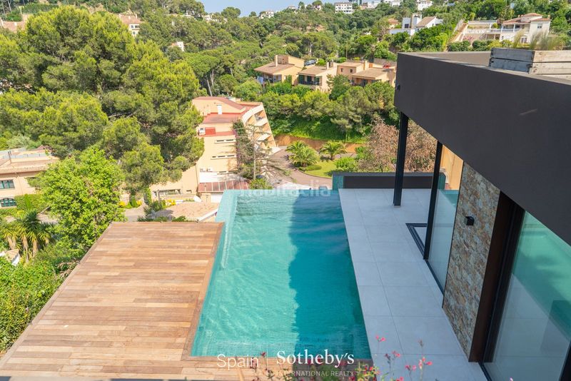 Foto feaf0f5f-a203-4d7d-aef9-e416f405f267. Casa amb calefacció aparcament piscina a Sa Riera-Sa Fontansa Begur
