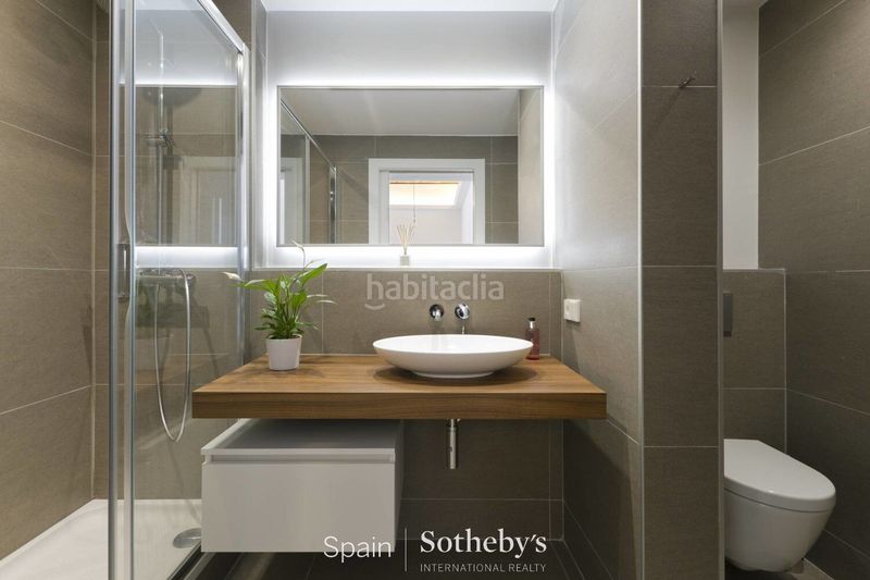 Foto e9868c73-3094-452b-9c12-c8355f39cff3. Apartament a Dreta de l´Eixample Barcelona