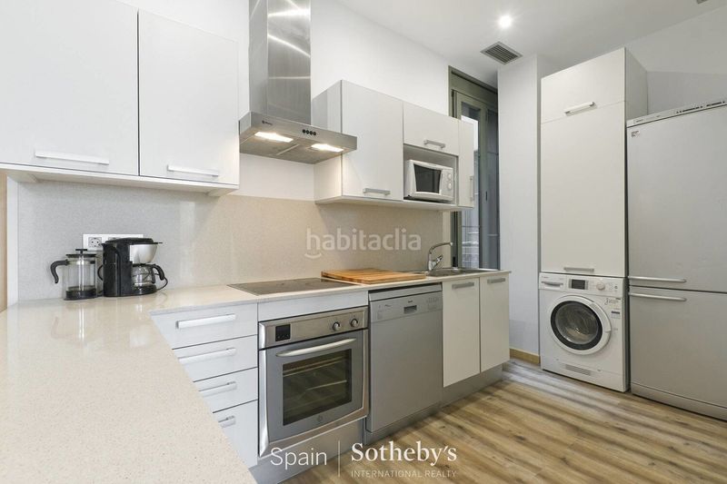 Foto a29992df-618a-4c71-9a8b-a4f0c56e2cb7. Apartament a Dreta de l´Eixample Barcelona