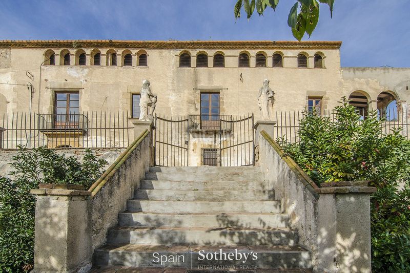 Foto bc6dae69-69e8-46a1-8f3e-181bf862e665. House in carretera de montcada i reixac s/n in Canyet Badalona