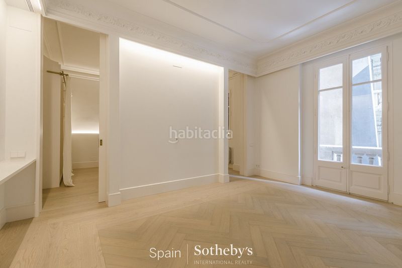 Foto a93c2607-f531-455e-a0d5-b175fba02e1d. Apartament amb calefacció a St. Pere - Sta. Caterina - El Born Barcelona