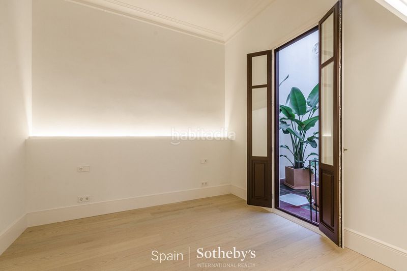 Foto eb3c000a-b763-4ace-bb54-ade21c7d0fd2. Apartament amb calefacció a St. Pere - Sta. Caterina - El Born Barcelona