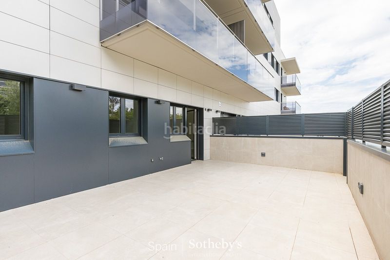 Foto 2f7d222a-53c3-45fe-aeb1-4e4369d7bd76. Apartament amb calefacció aparcament piscina a La Plana Sitges