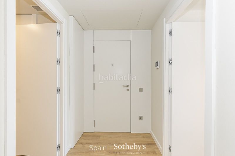Foto a53f776a-0911-43a3-8b46-1bb80395d42c. Apartament amb calefacció aparcament piscina a La Plana Sitges