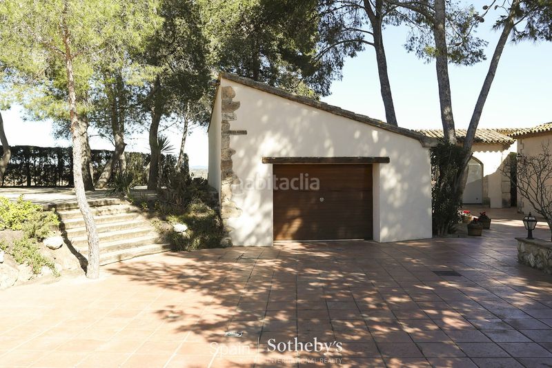 Foto 3dfa0acd-f696-4e7b-a5a7-069bbb31b9f1. Casa amb calefacció aparcament piscina a Puigdàlber