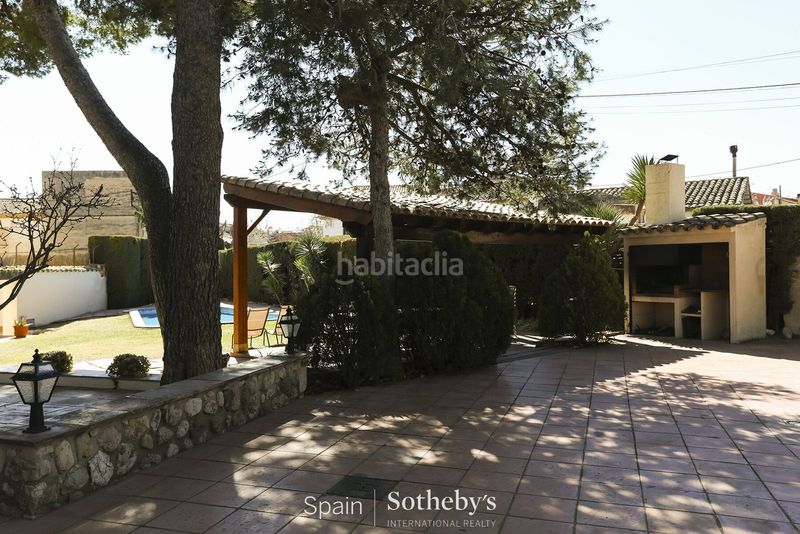 Foto 98865cf5-3cdf-425c-82ec-9a32cbbd6282. Casa amb calefacció aparcament piscina a Puigdàlber
