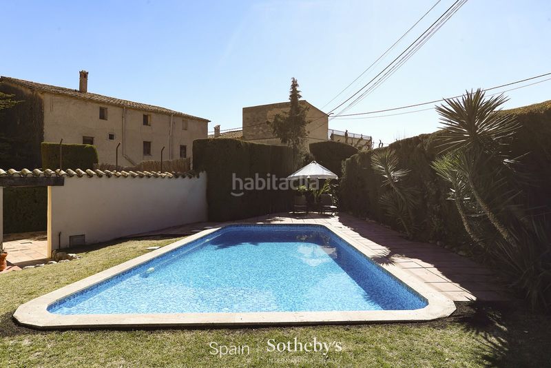 Foto cd346bc5-9f89-4ed7-a7b1-e85f0b0805ac. Casa amb calefacció aparcament piscina a Puigdàlber