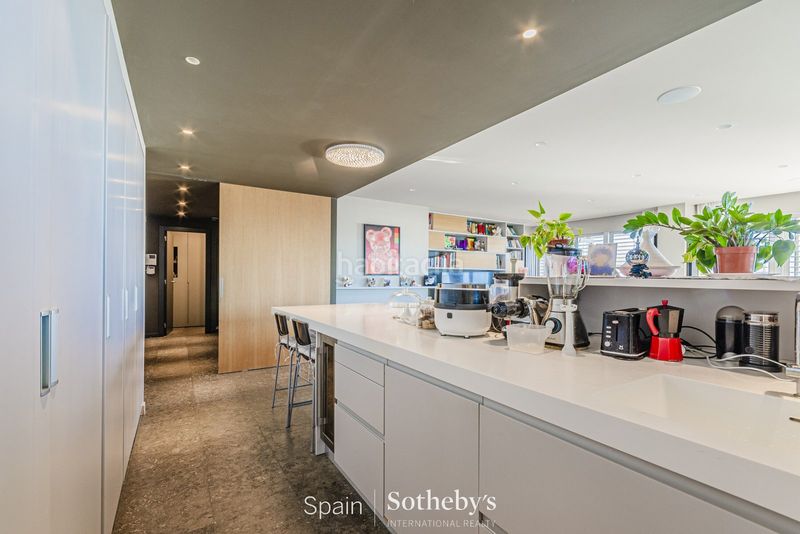 Foto e0f99a2f-22bf-478b-9895-4f8a923a198a. Apartament amb calefacció aparcament piscina a Diagonal Mar i el Front Marítim del Poblenou Barcelona