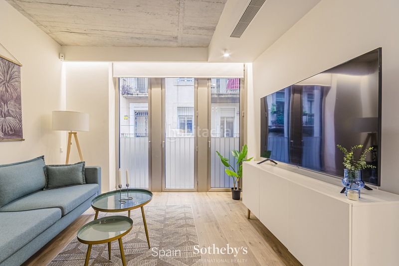 Foto aa335e55-e0dc-4e10-9dd1-3229dc11b510. Apartament amb calefacció a Raval Barcelona
