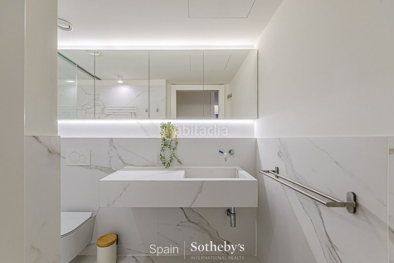 Foto bc293739-8fa7-4d8f-bb46-2c6e61ed96e0. Apartament amb calefacció a Raval Barcelona