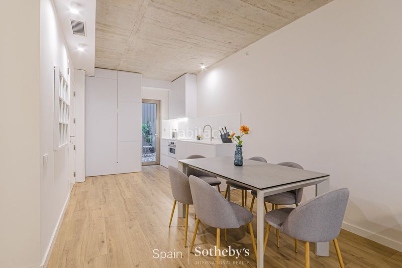 Foto ce94c42b-6d30-451e-beb3-f651334c0002. Apartament amb calefacció a Raval Barcelona