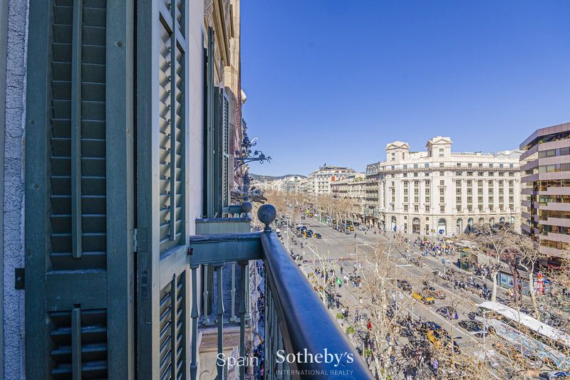 Foto fdacb466-d50a-440e-9ba9-2803b32a4671. Àtic amb calefacció a Dreta de l´Eixample Barcelona