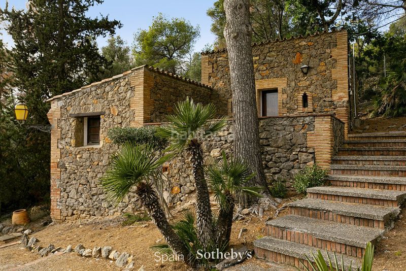 Foto d7913818-56b6-4254-bf62-23f971061404. Casa amb calefacció aparcament piscina a El Poal Castelldefels